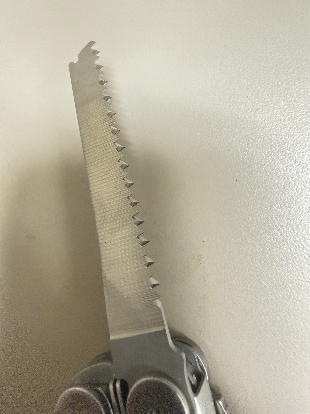 Leatherman Wave Multi-Tool Stainless Steel Pliers Knife with Screwdriver