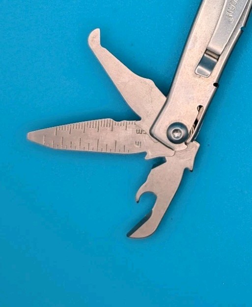 Leatherman Rev 3.8″ Multi-Tool, Stainless!