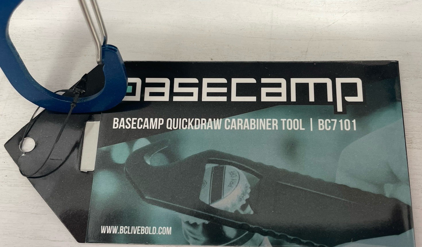 Basecamp Quickdraw Carabiner Tool BC7101, Bottle Opener, Seatbelt Cutter.