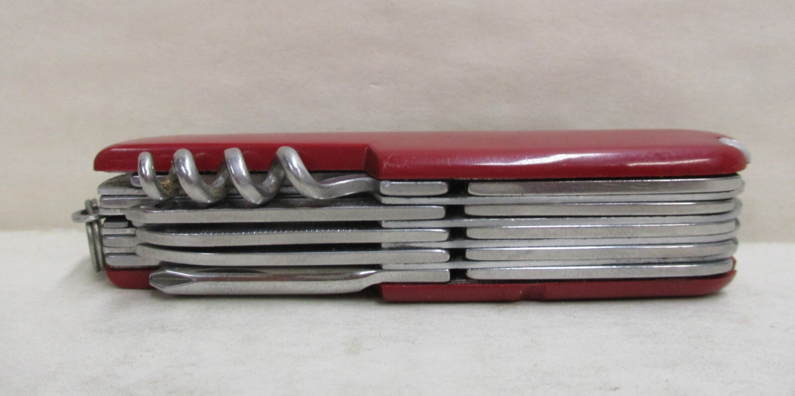 Diamond Superior Multi Purpose Tool 12 pc Pocket Knife with Original Box