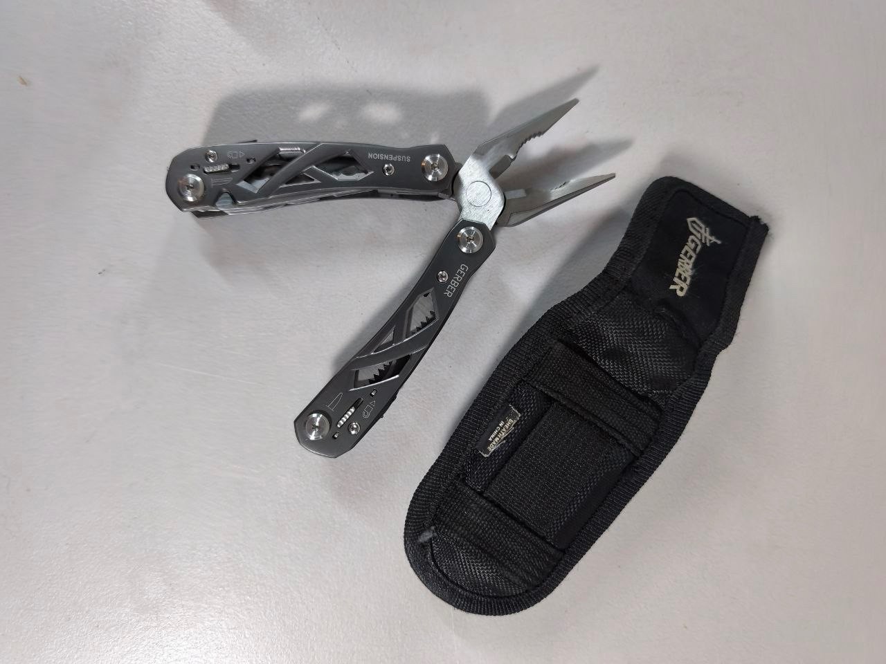 Gerber Suspension Multi-Plier Multitool with Original Black Nylon Sheath Case