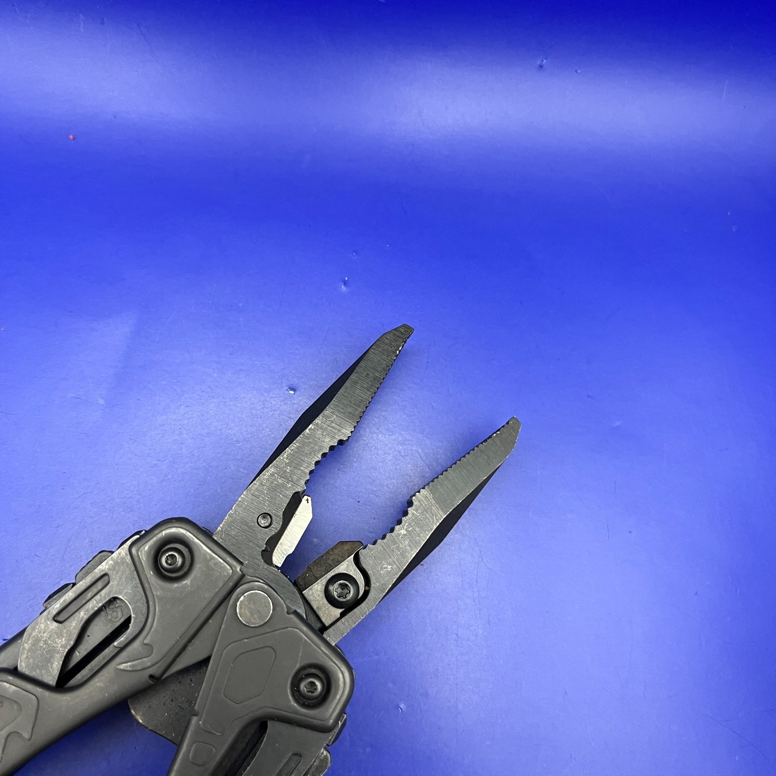 Leatherman OHT Multi-Tool Coyote Tan w/ Sheath