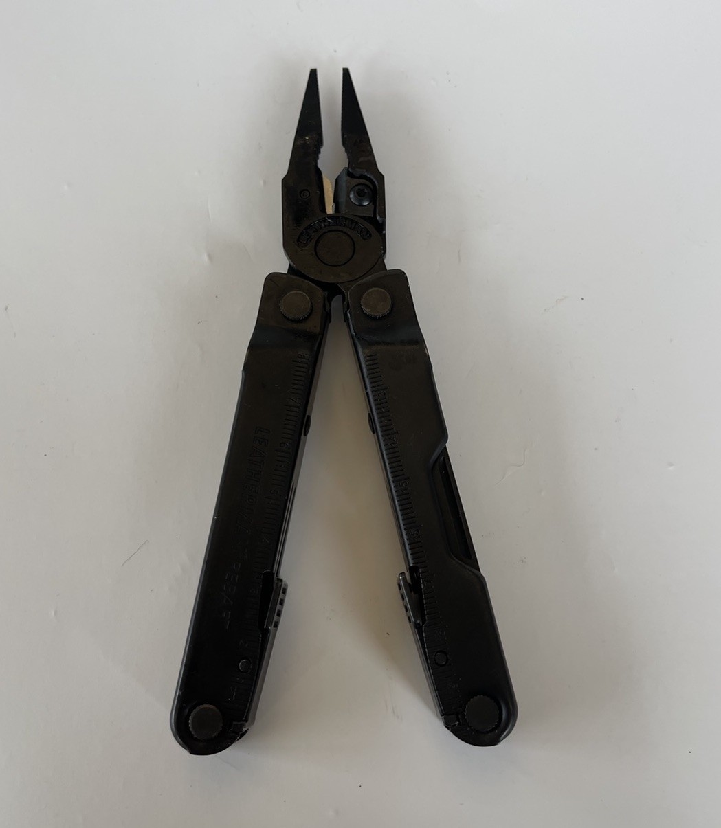 Leatherman REBAR 17-1 Black Multi-Tool W/Leatherman Nylon Sheath, Fast Ship!!!