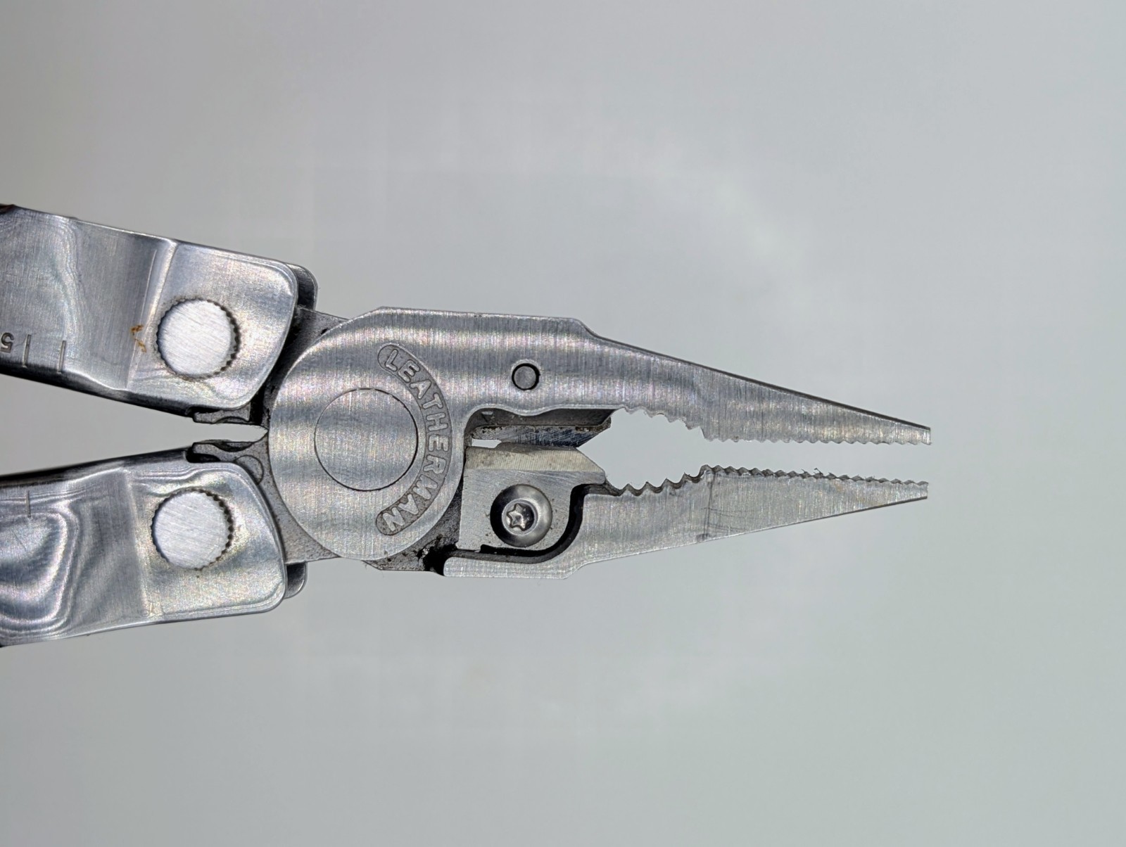 Leatherman REBAR Stainless 17-In-1 Heavy Duty Locking Tactical EDC Multitool