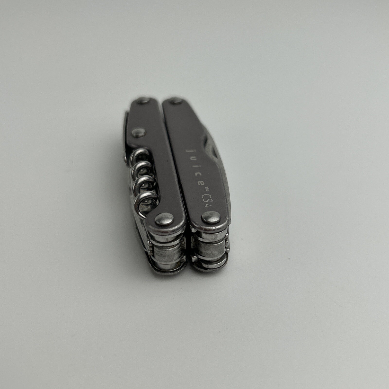 Leatherman Juice CS4 Gray Multitool EDC Fishing Camping Hunting Survival 15 Tool