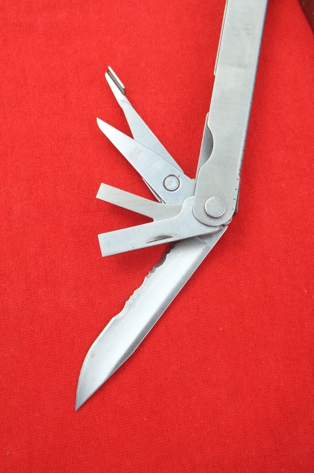 Leatherman PST II Multi-Tool Stainless Portland USA W/ Sheath Case 1198 UNUSED