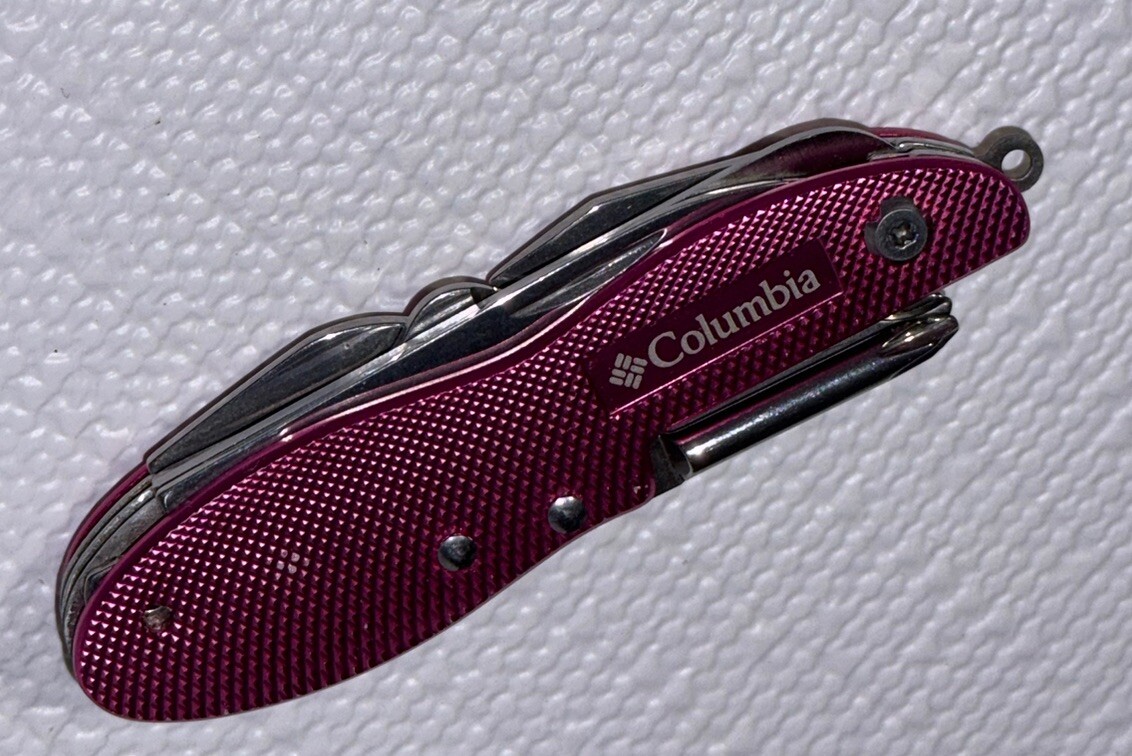 COLUMBIA Deluxe Multi-Tool 11 Functions Pocket Knife – PINK