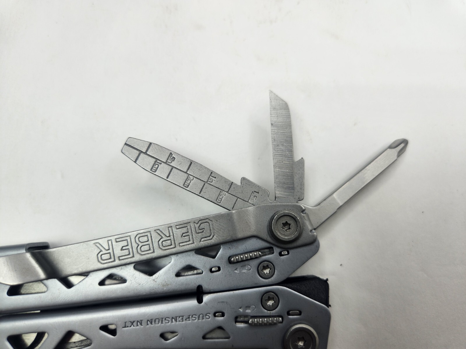Gerber Suspention NXT MULTI Tool Pliers Knife