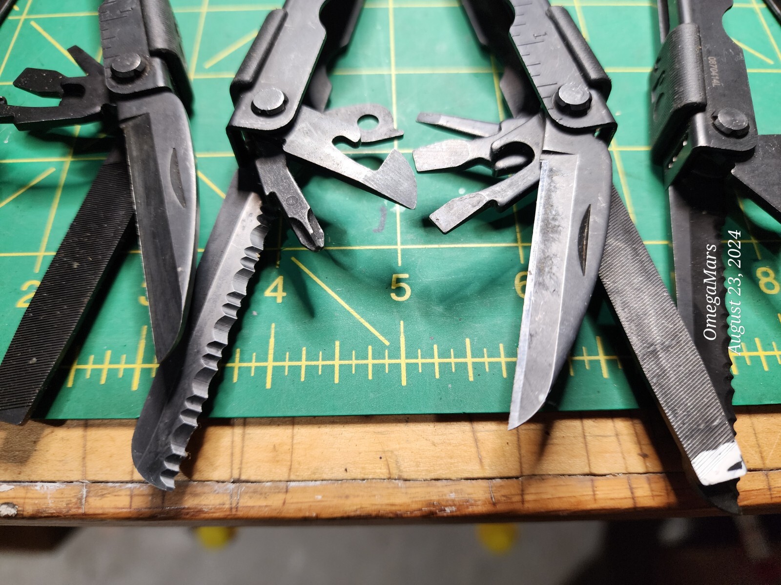 Gerber black MP 600 x1(ONE) per. Multi-Plier 600 Excellent, W/ Sheath, READ