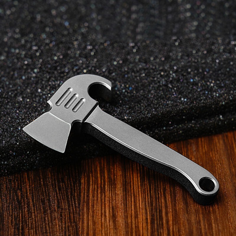 Mini Titanium Alloy Pendant Pry Bar Crowbar Bottle Opener Necklace EDC Keychain