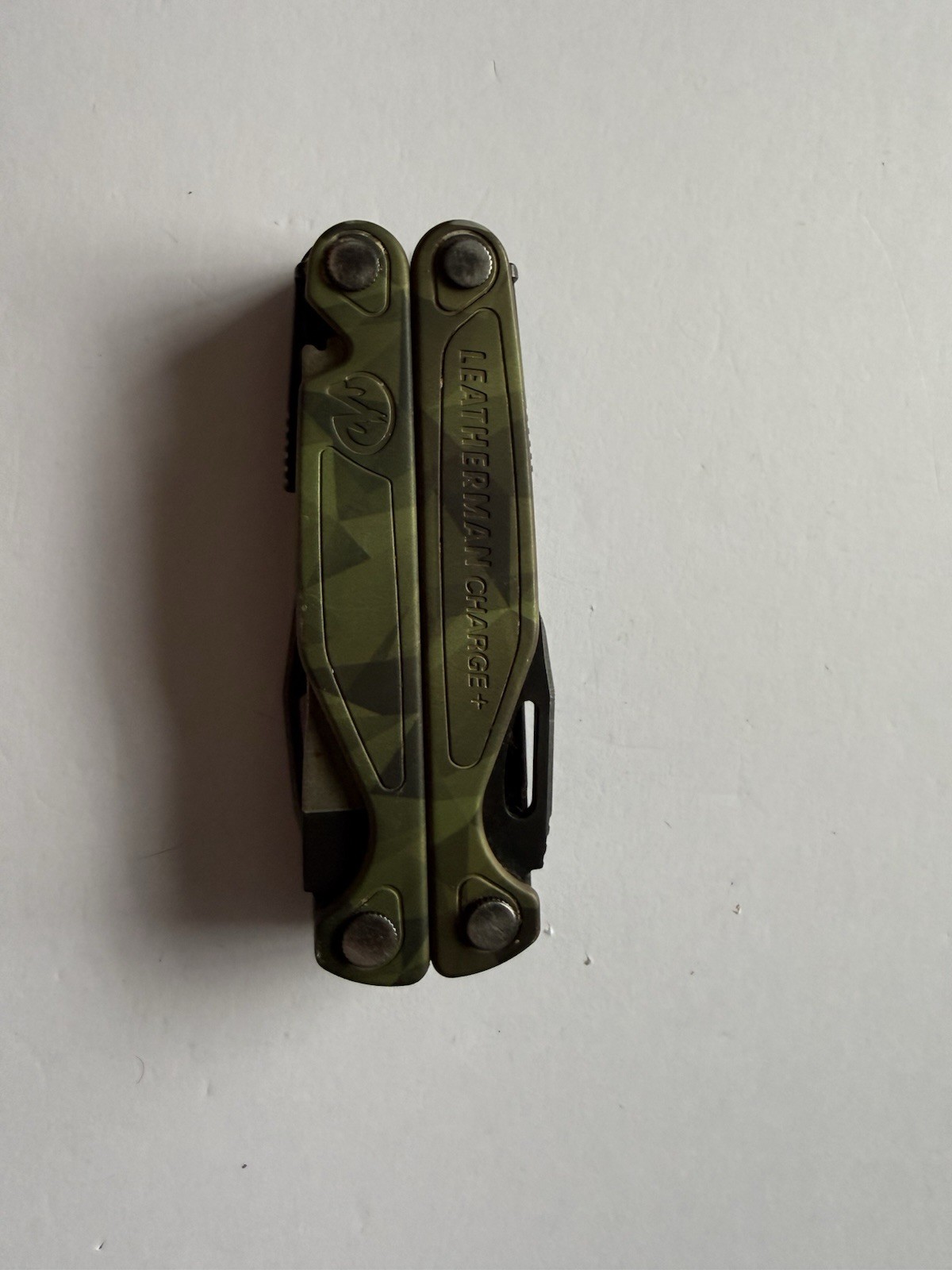Leatherman Charge+ Plus Multi-Tool! FOREST CAMO! RARE!