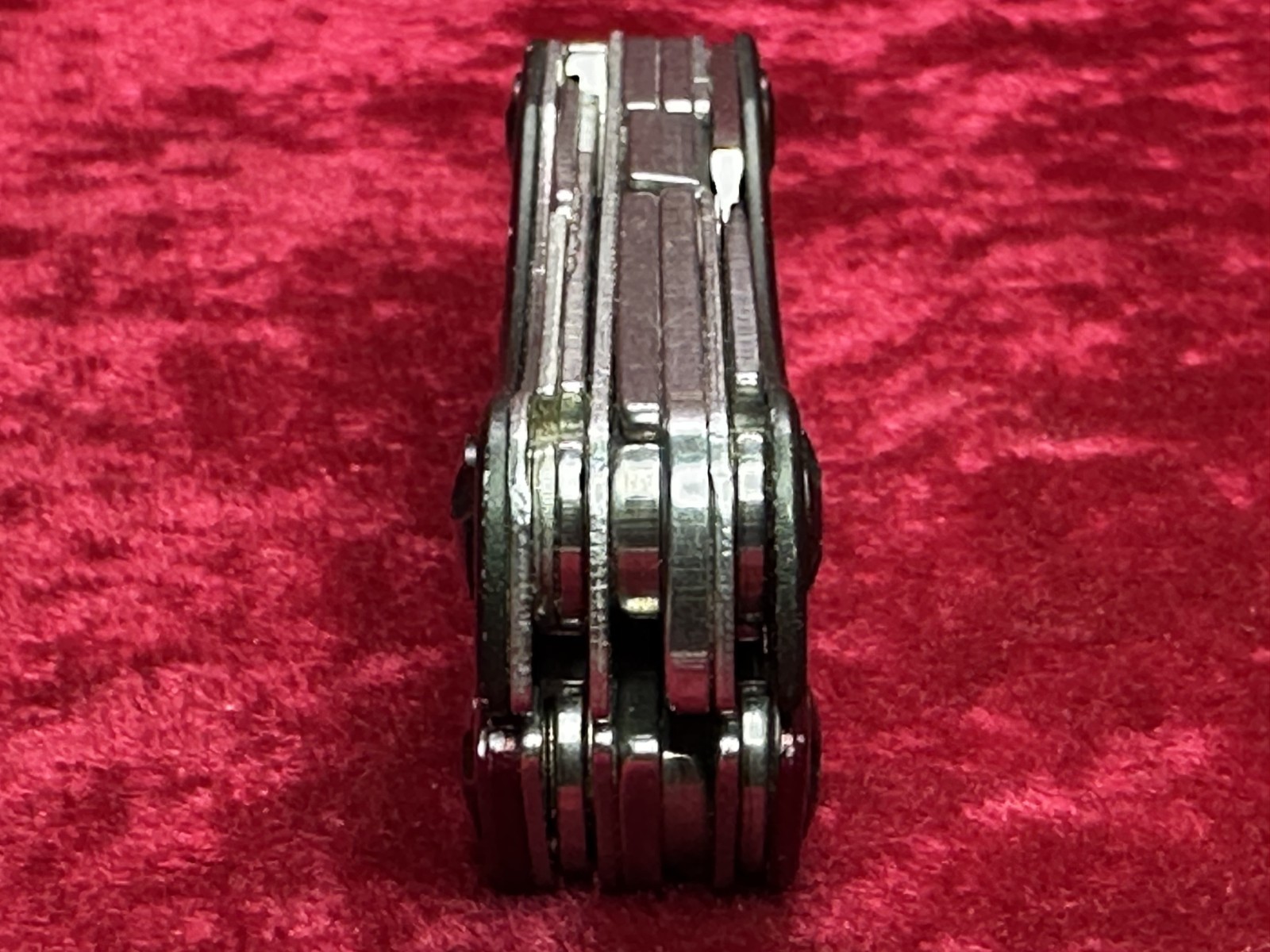 Gerber Dime Burgundy Wine Mini Multi-Tool Keychain Random Pick Rare Color (445)