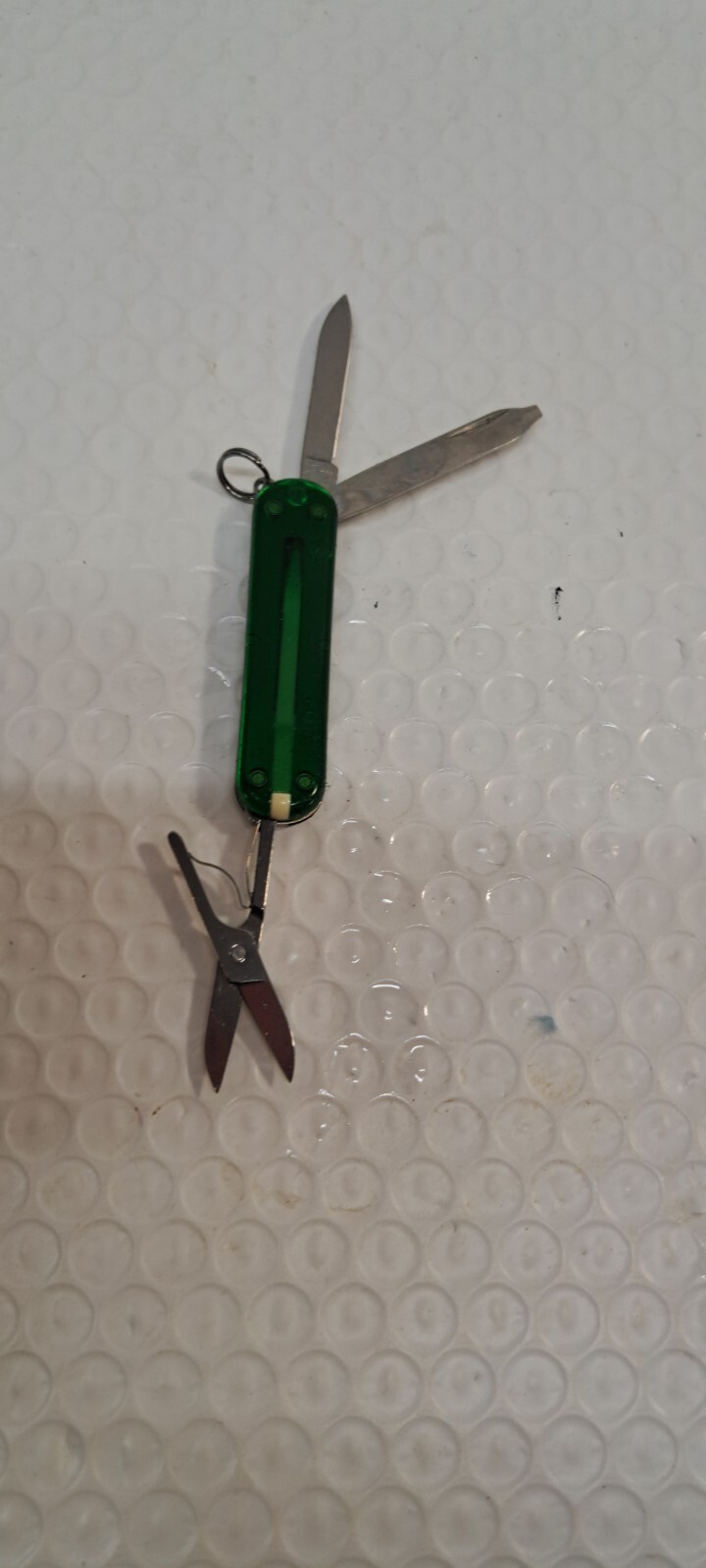 VICTORINOX CLASSIC SD 58MM SWISS ARMY KNIFE POCKET KEYCHAIN TRANSLUCENT GREEN