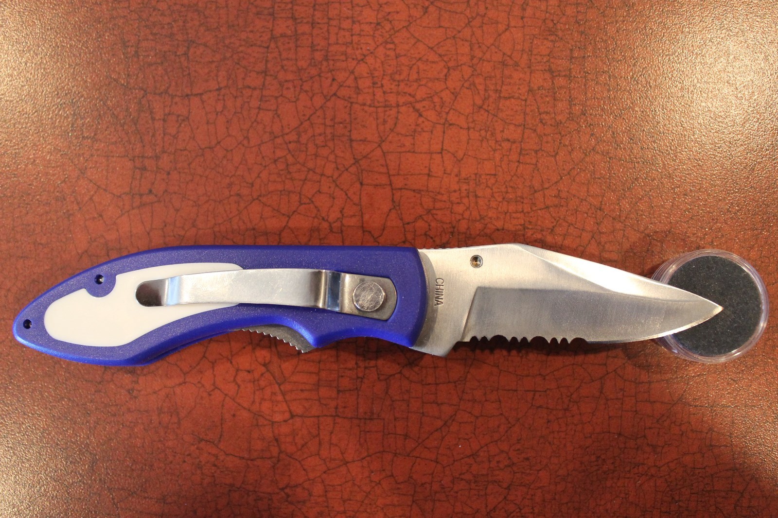 FOLDING KNIFE “POLICE – TO PROTECT & SERVE” LOCKING BLADE w/clip First Responder