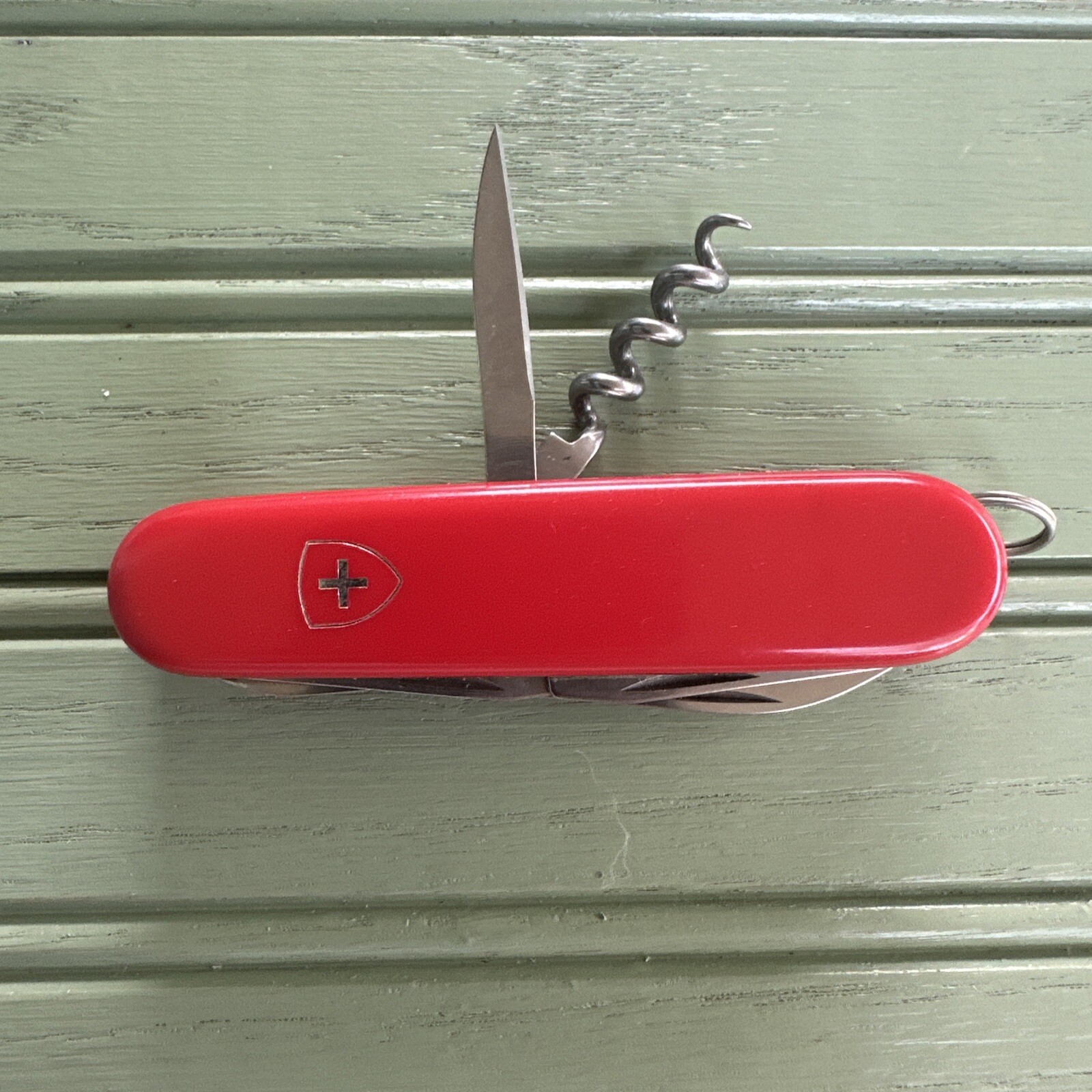 1976-1985 Red Victorinox Huntsman Swiss Army Knife, fish, hike, camp, EDC