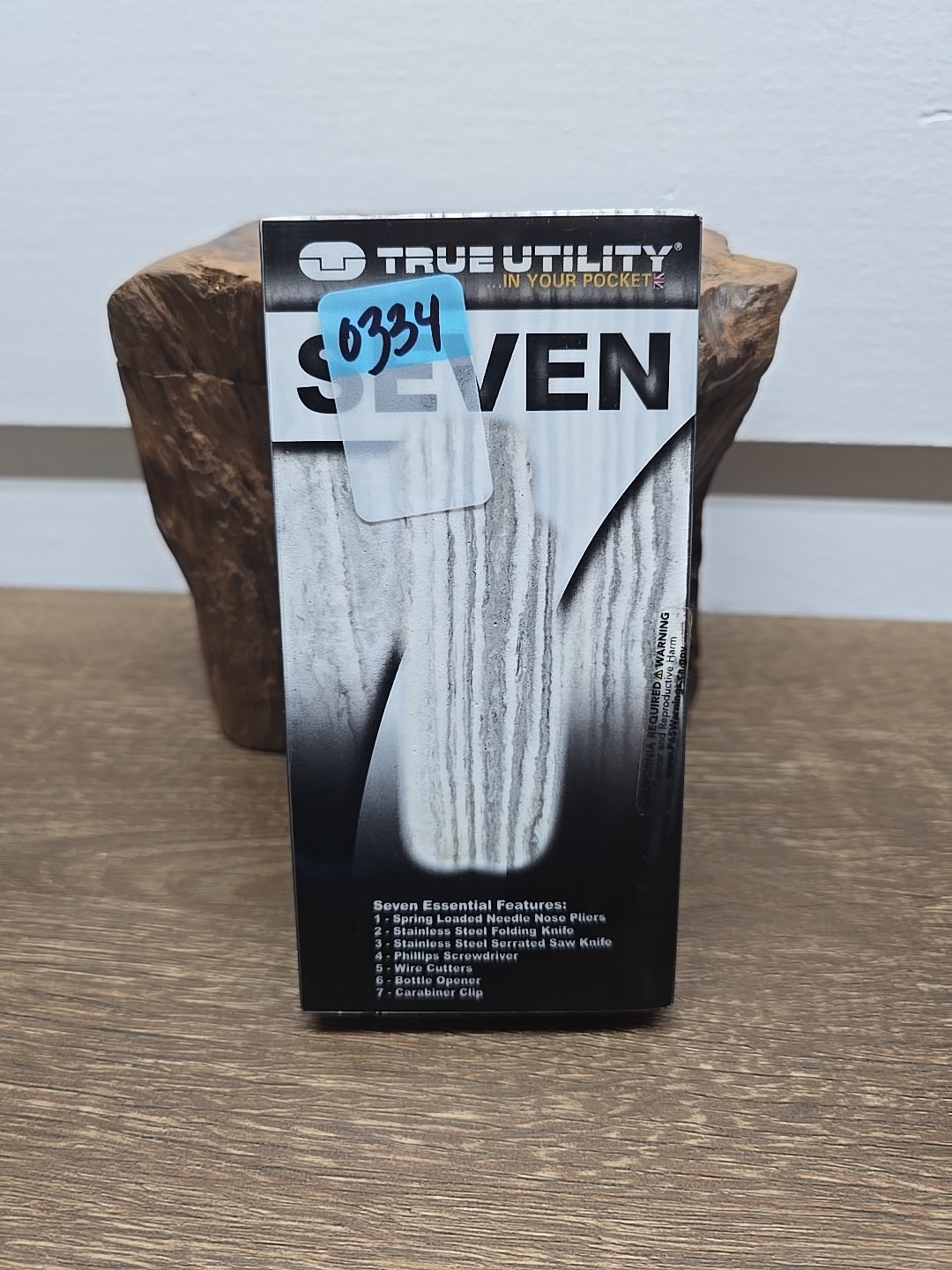 True Utility TU180F Seven Multi-Tool Saw Knife Wire Cutters Pliers Screwdriver..