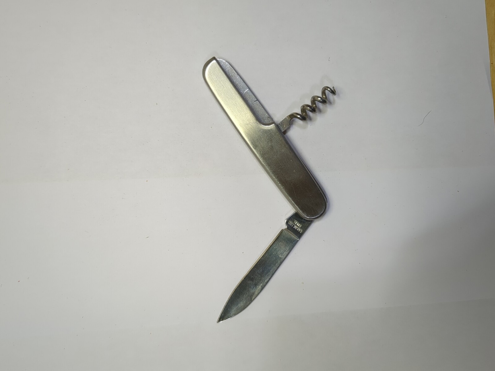 National Geographic Adventure Folding Knife Multi-Tool Breakaway Knife.