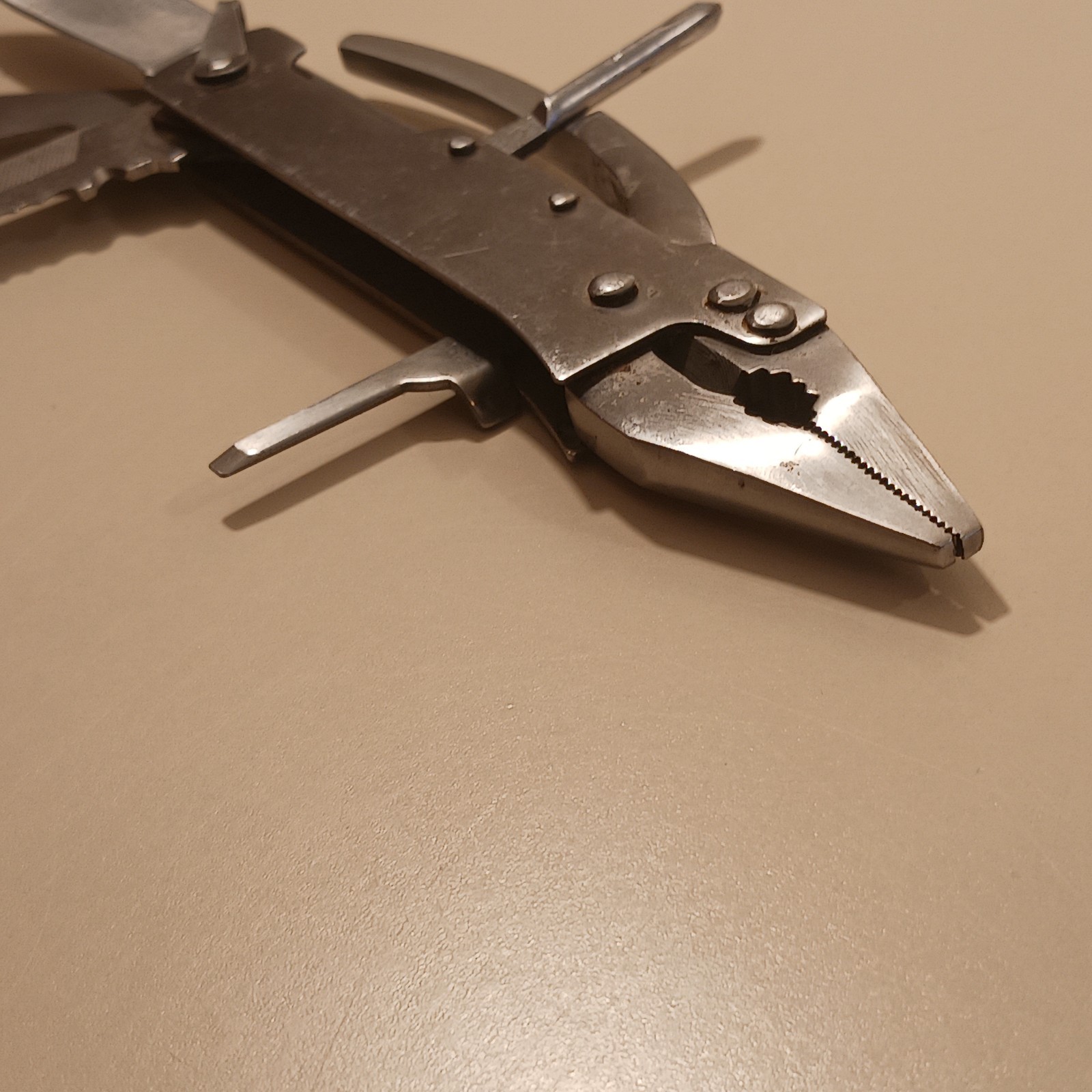 MAXAM 6″ Stainless Steel Multi-Tool Folding Pliers Knife Survival Camping Gear