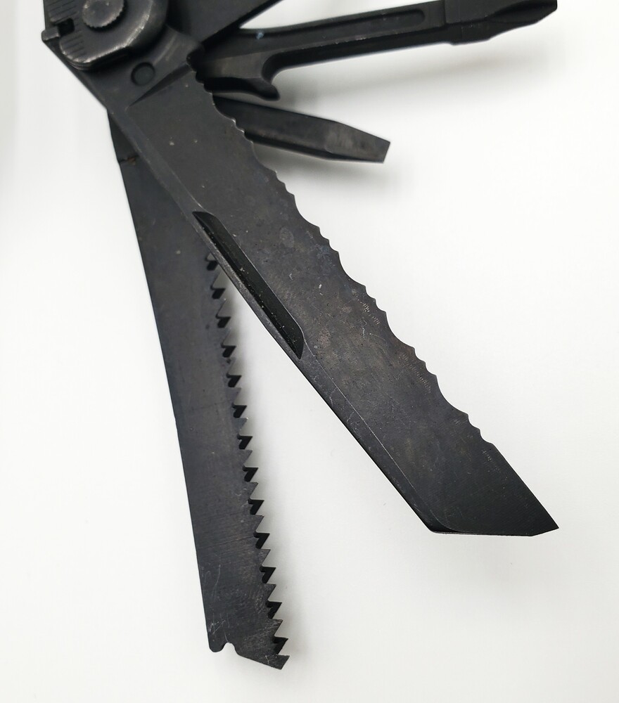 Leatherman Super Tool 300 Multi-Tools – Black