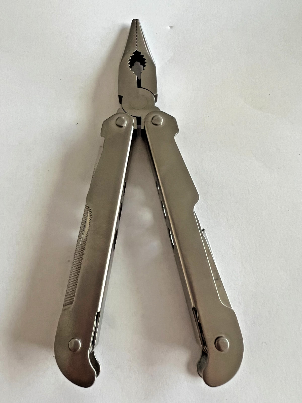 DEWAR’S Leatherman Type Stainless Steel Multi Tool * 7 Tools Black Belt Case