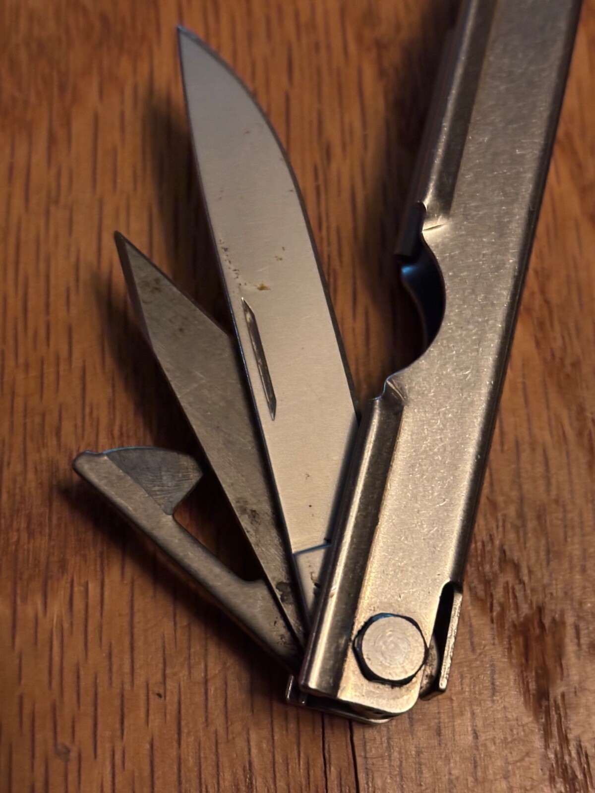 Vintage Gerber MPT multitool with original leather sheath rare free shipping