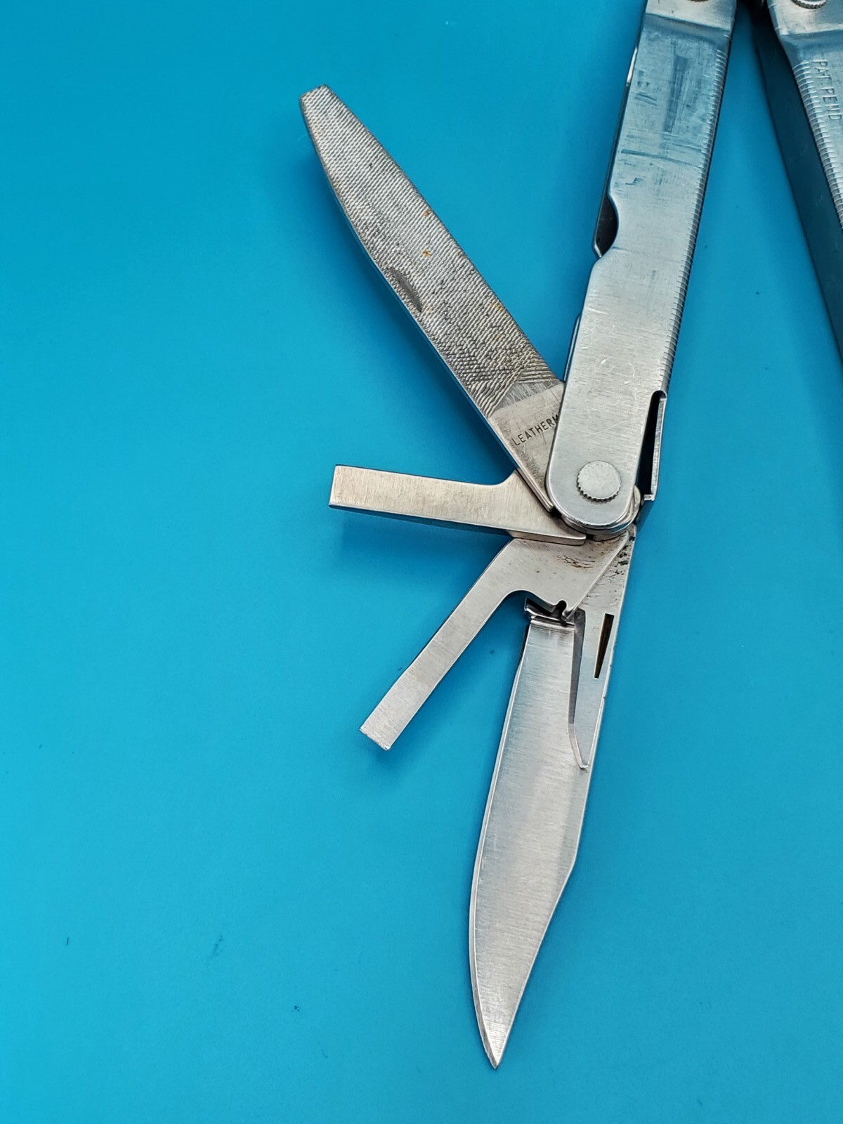 LEATHERMAN Super TOOL Multi Function Tool PLIERS, Stainless! 08-95 DATE!