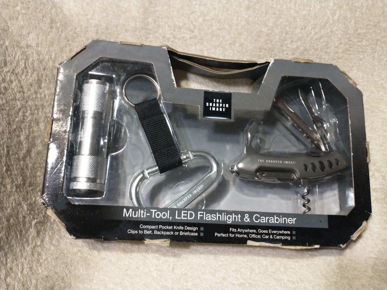 Sharper Image Multi Tool, LED Flashlight & Carabiner Gift Set Opened Package 47
