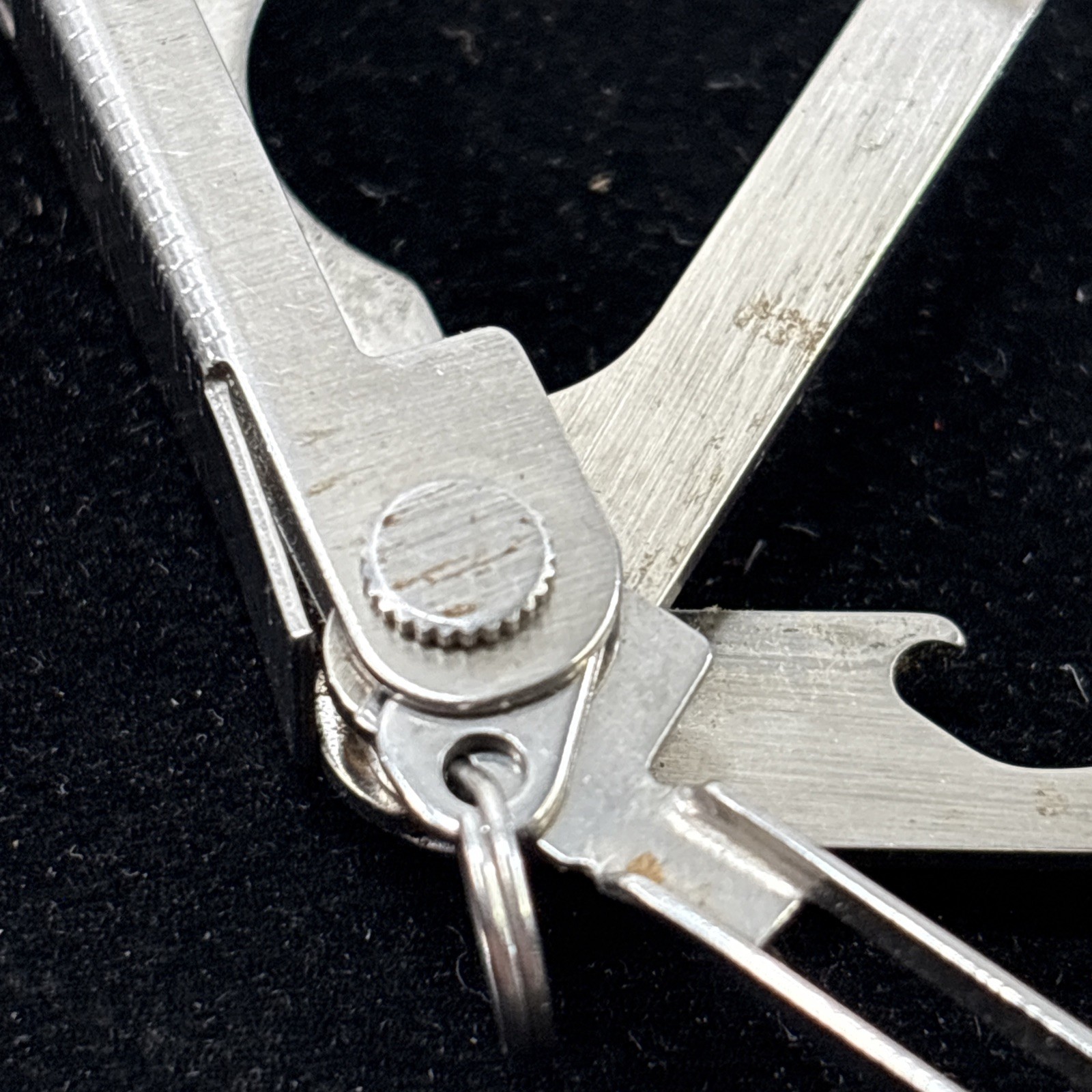 Leatherman Micra Keychain Multi-Tool Knife Scissors Stainless Steel Pat Pend