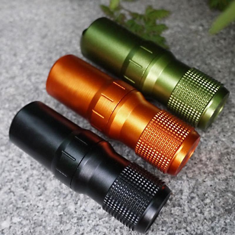 Keychain Aluminum EDC Waterproof CNC Survival Pill/Match Case Box Container Lid
