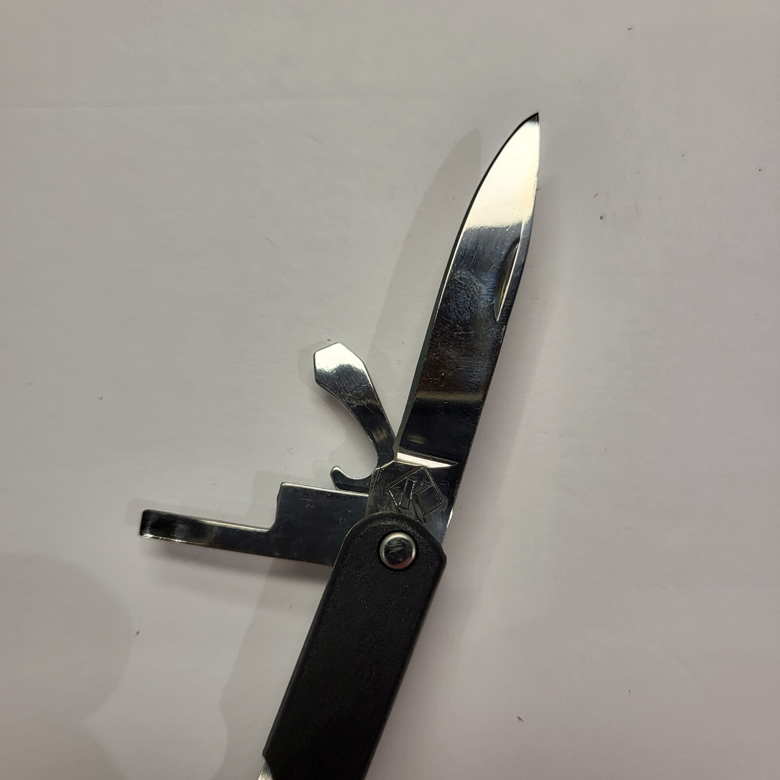 Mountain Quest Multitool w/ case Pliers Knife File Screwdriver Bottle Opener +