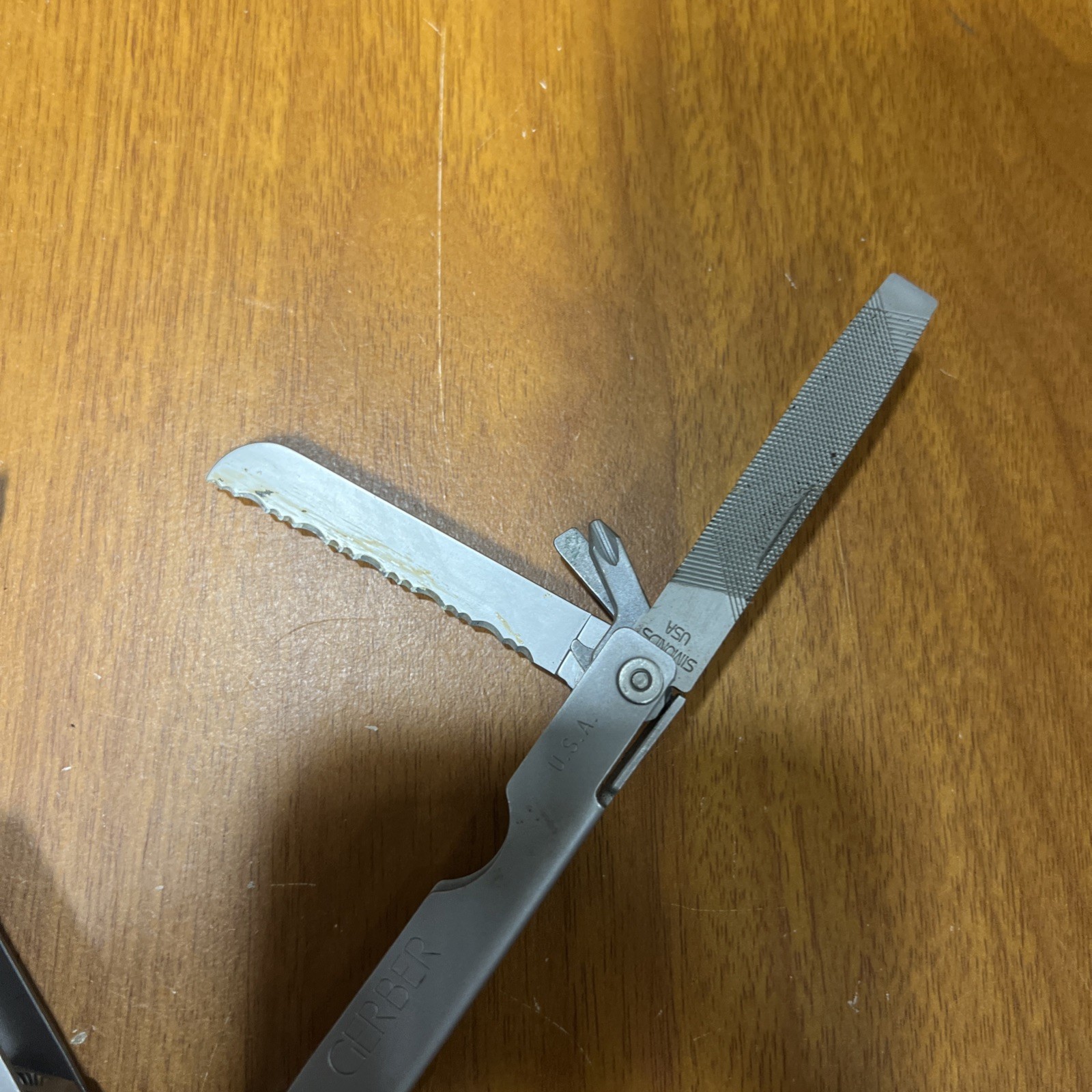 Gerber Multi-Plier 600 Stainless Steel Blunt Nose Multi-Tool with Sheath
