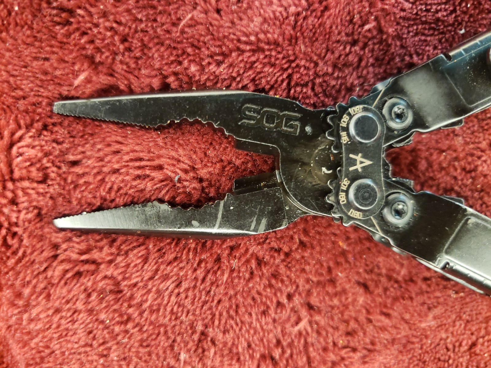 🔪 SOG PowerPint Black Multi-Tool Pocket Knife Folding Pliers