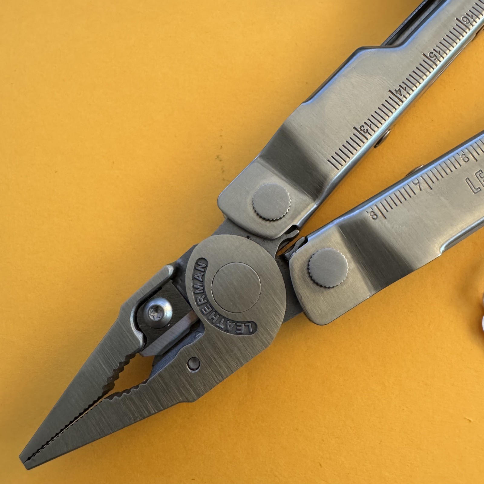 Leatherman Rebar Plier Multi-Tool Pocket Knife Nylon Sheath Stainless EDC #1059