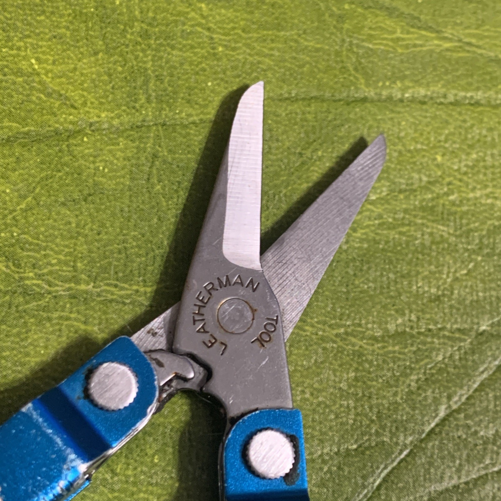 Leatherman Micra Mini Multi-Tool – Blue Anodized Alberta Clipper See Pics