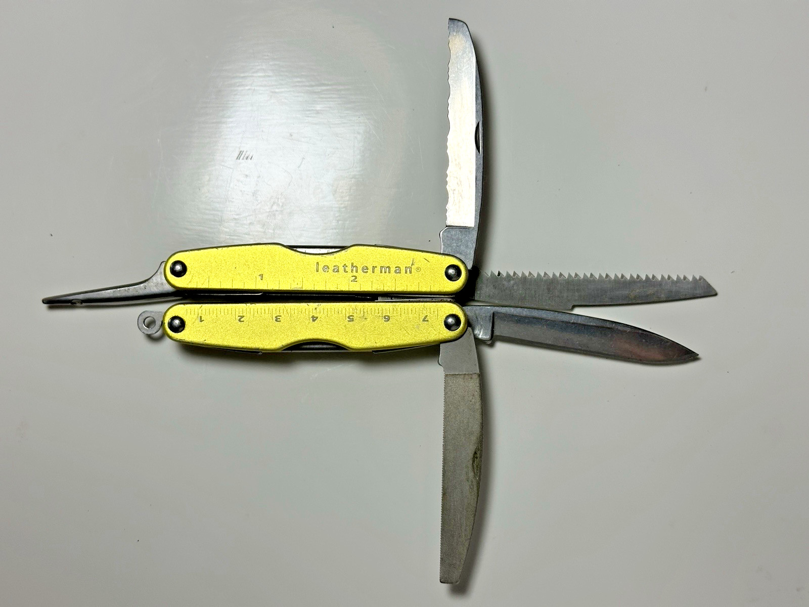 Leatherman Juice KF4 Multitool rare Yellow, parts or repair AS-IS