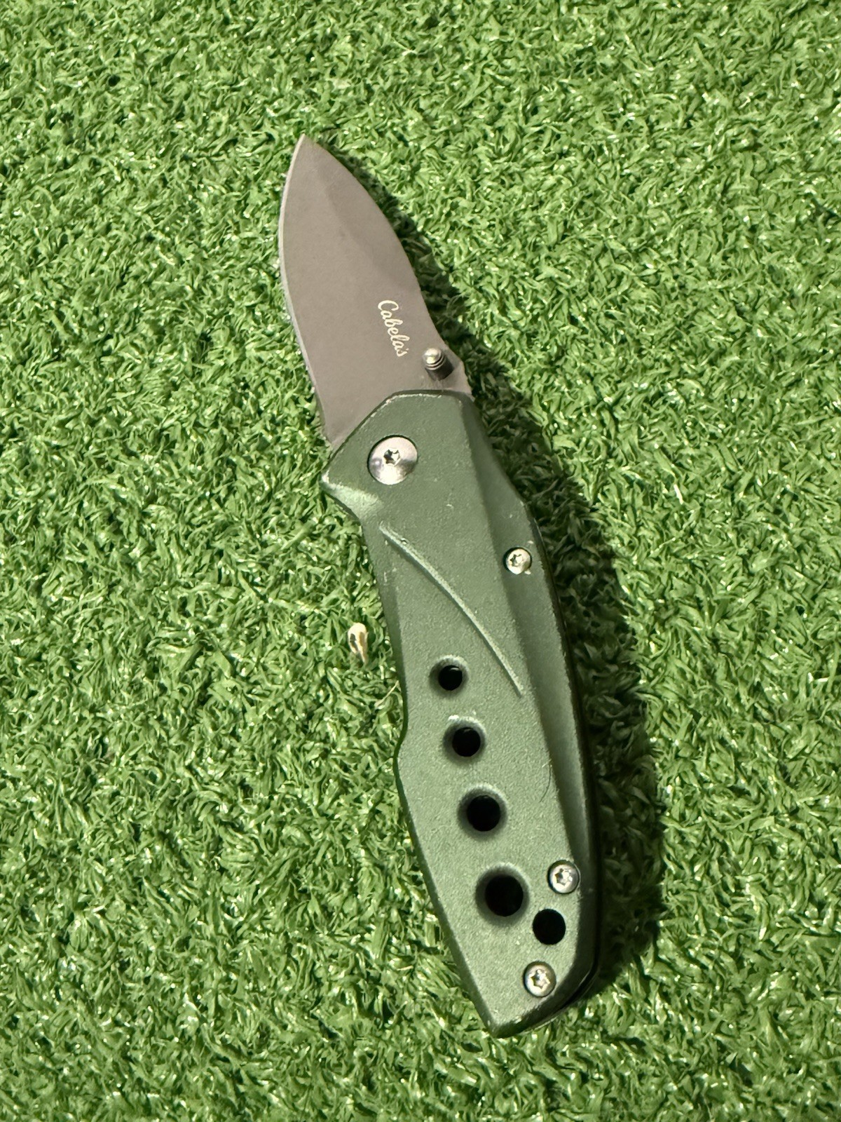 Cabela’s Knife & Leatherman Tool Bundle Green Set