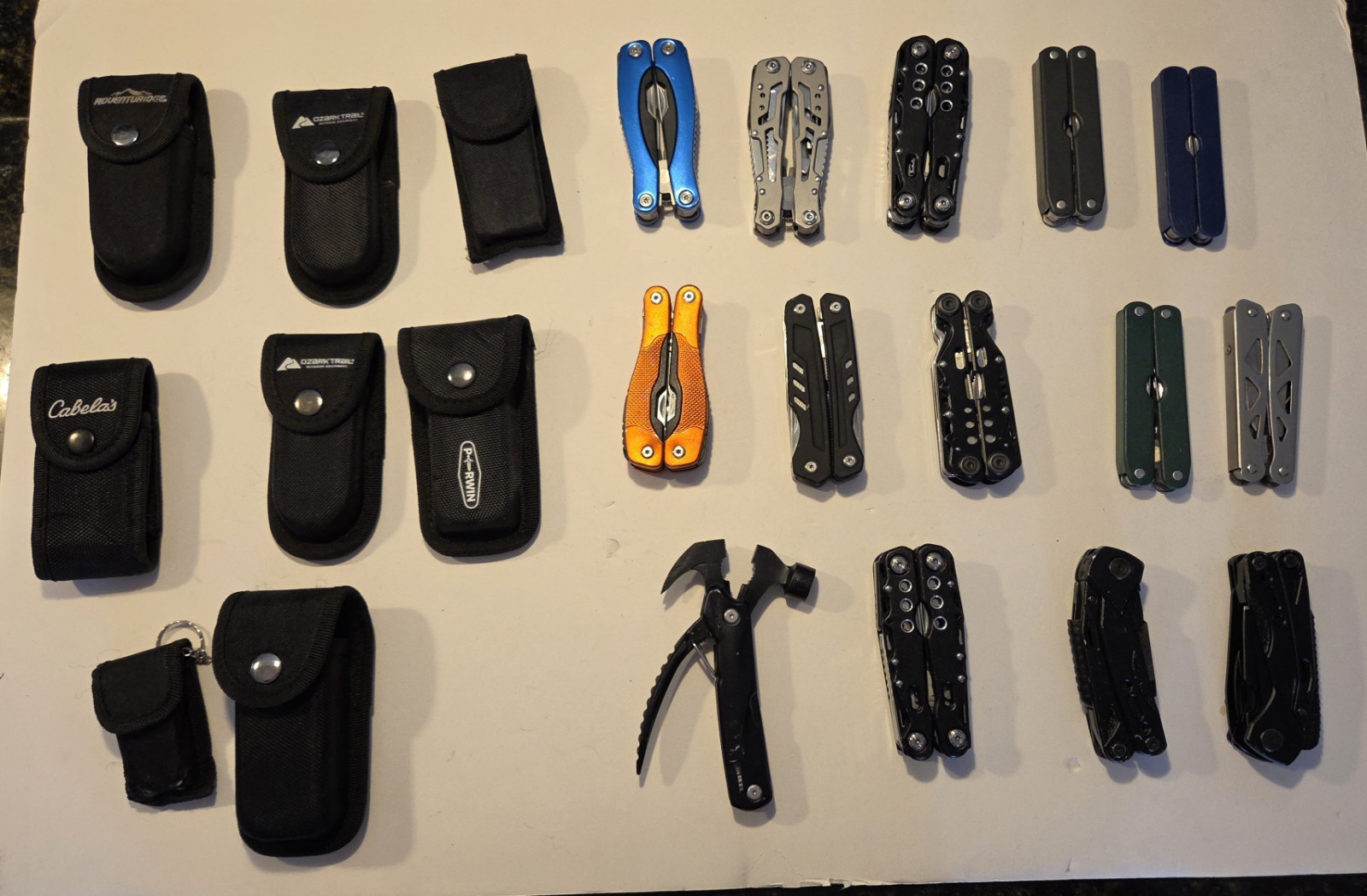 Bulk Lot of 21 Used Multi-Tool Knifes/Good Condition. Variety Bundle.