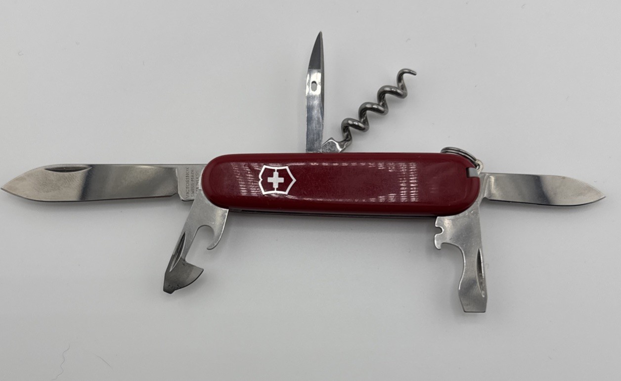 Victorinox Tourist Swiss Army Knife Red 84mm Folding Pocket Multi-Tool EDU