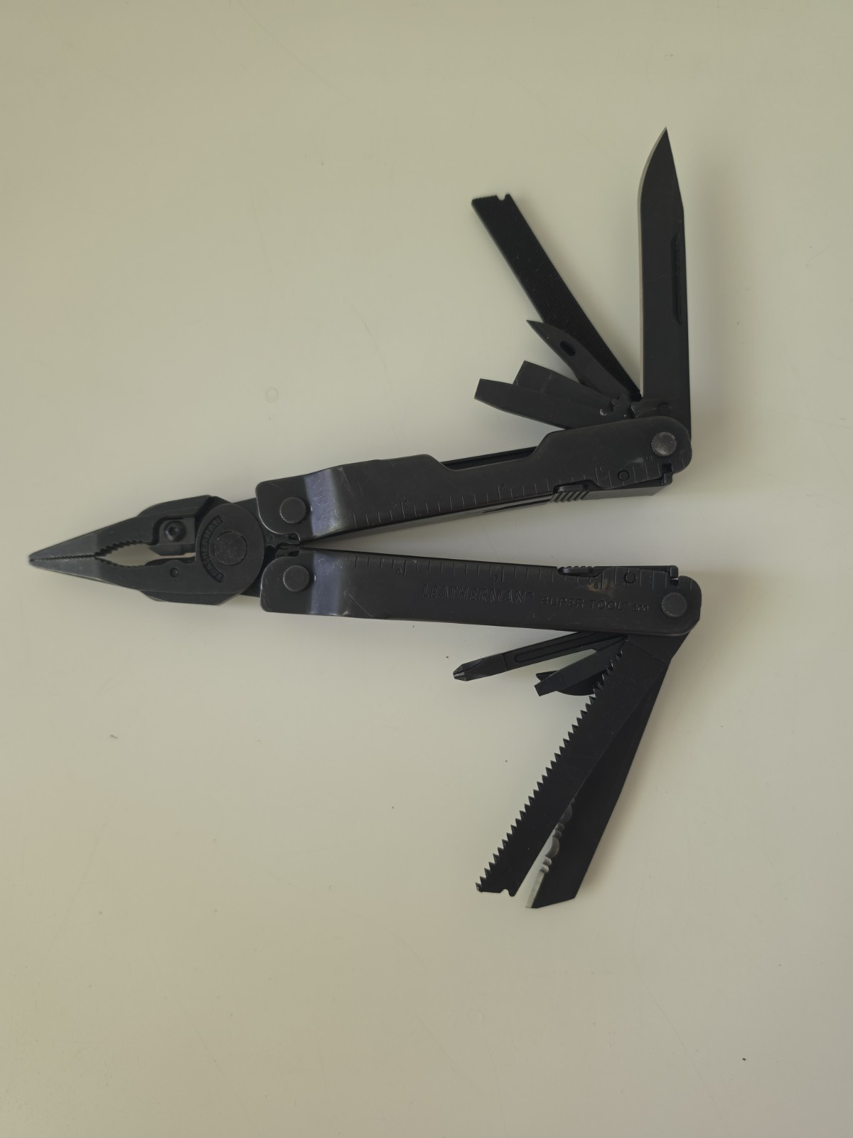 Leatherman Super Tool 300 Multitool Black Oxide
