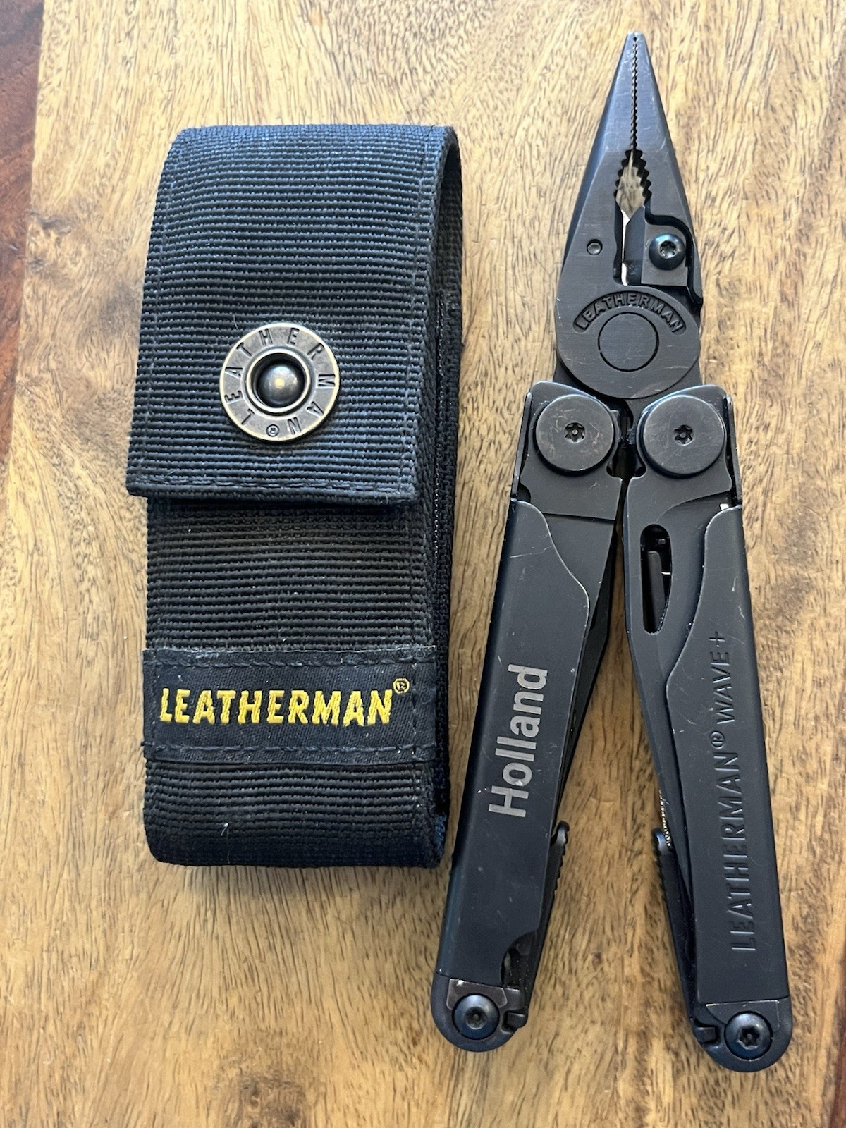 2025 Leatherman Wave Plus Black Oxide Multi-Tool EXCELLENT!!! w/Beautiful Sheath