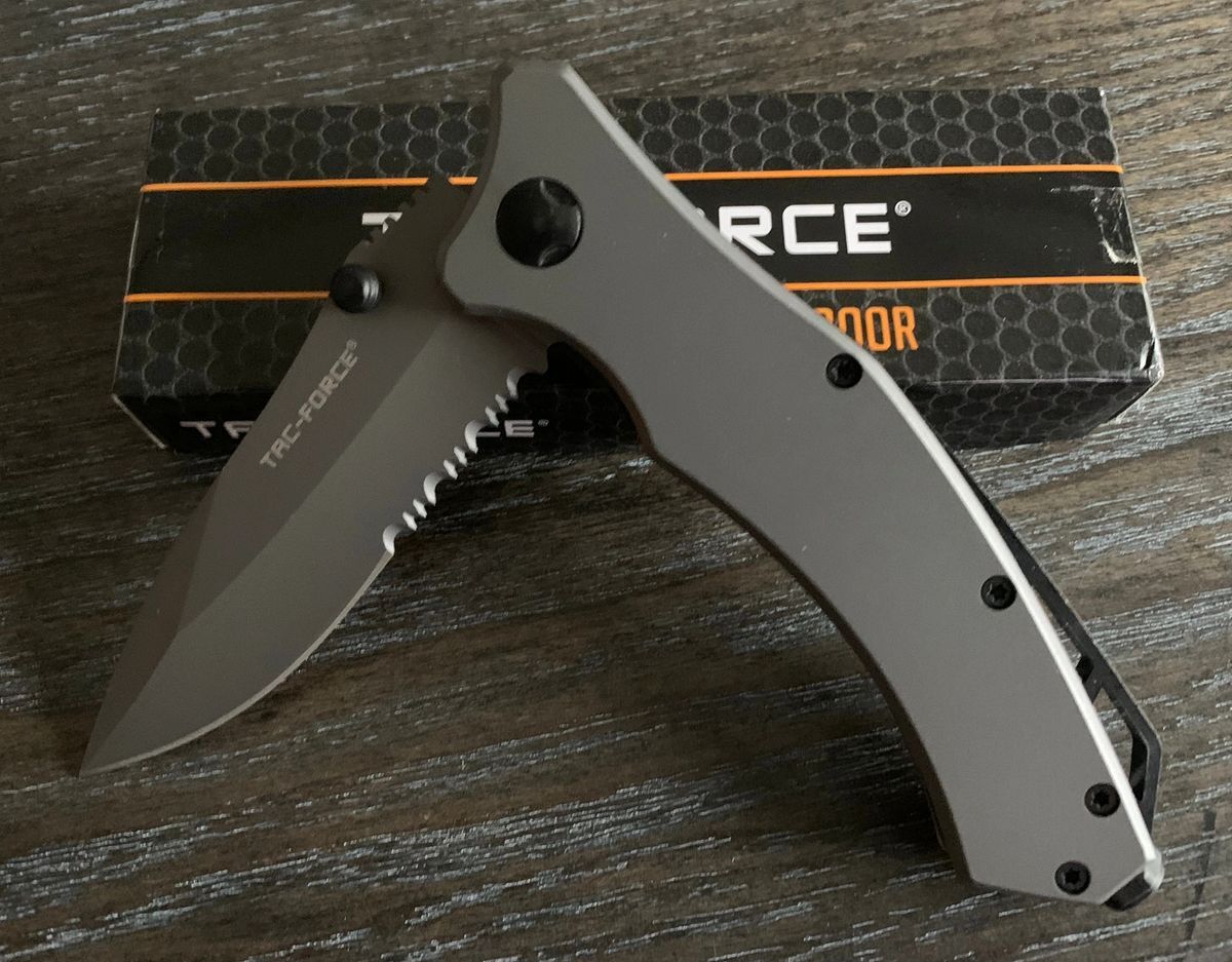 Tac-Force- Speedster A/O 3.25″ TiNi coated part. serrated 2Cr13 blade, TF-820GY