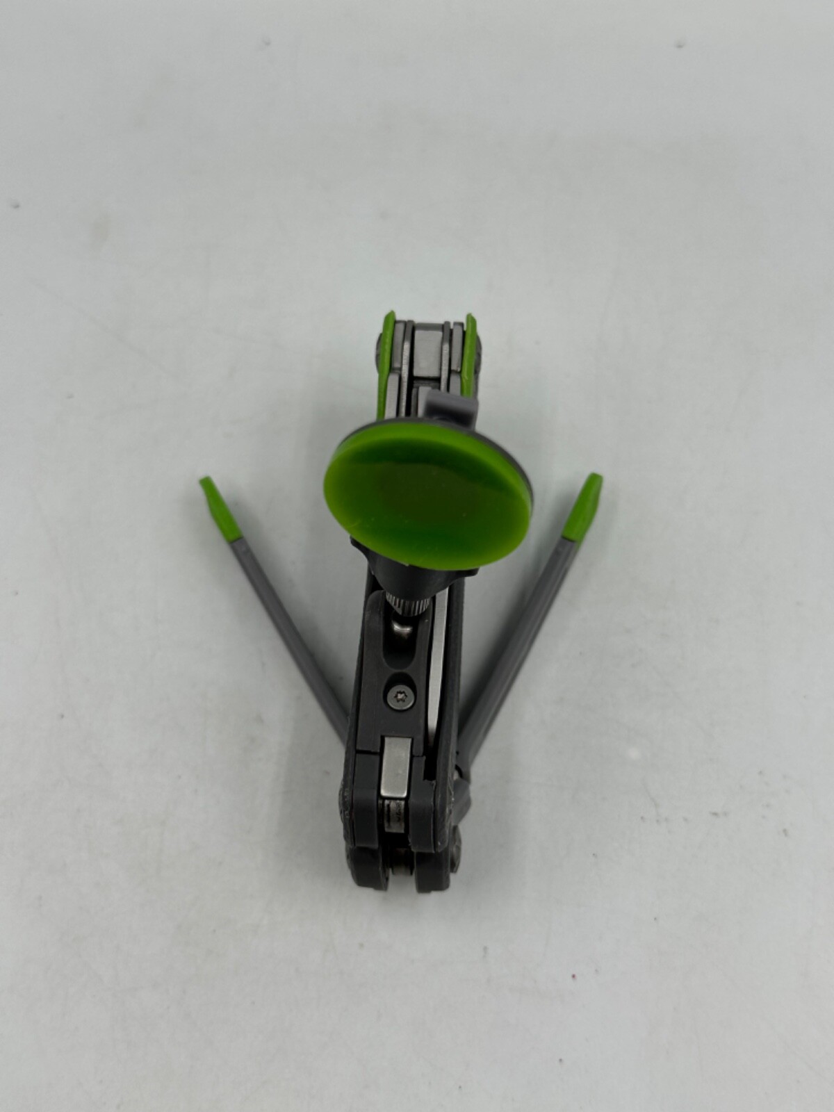 Gerber Multi-Tool Steady Bear Grylls with Tripod Smartphone Camera Mount