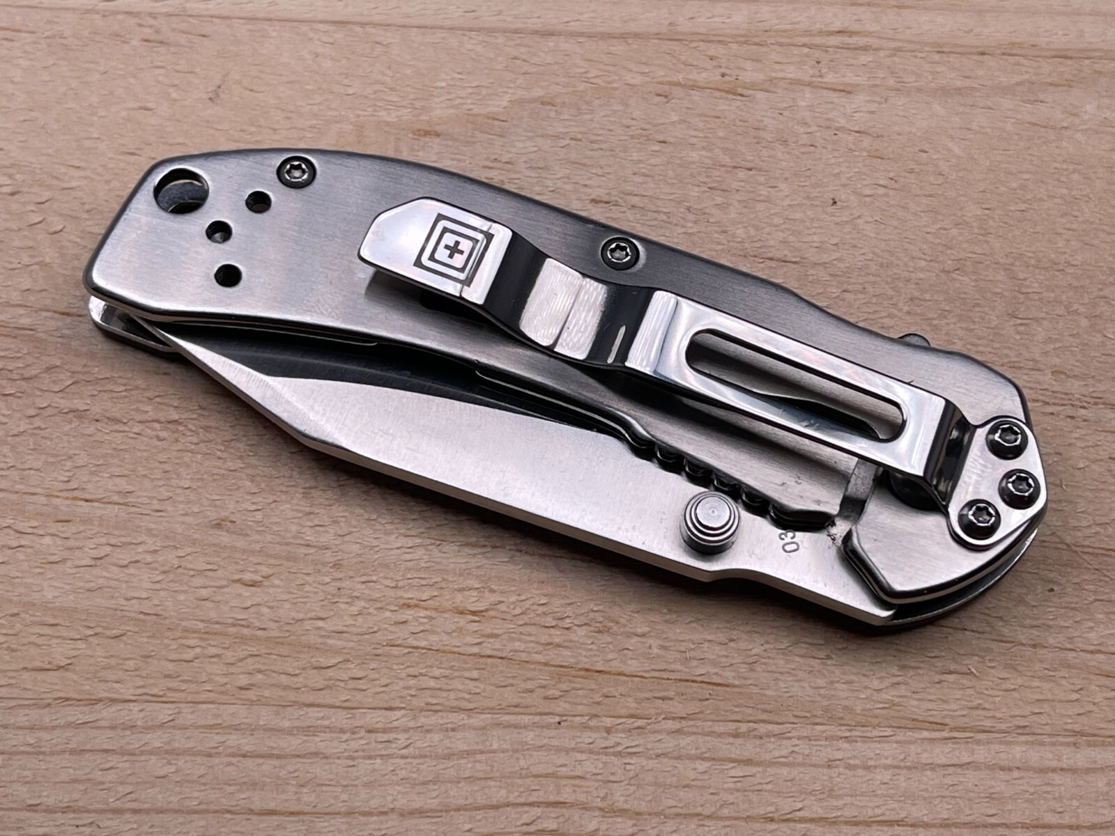 5.11 Tactical Folding Pocket Knife 51141 – Black/Silver Handle 03/20