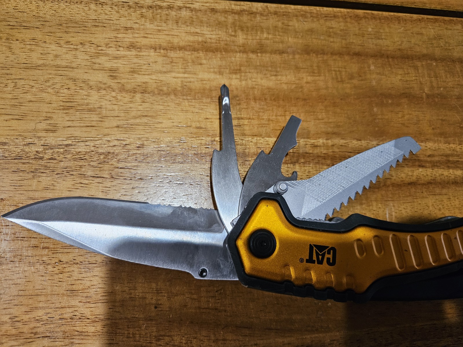 Cat Brand XL multitool 9 In 1
