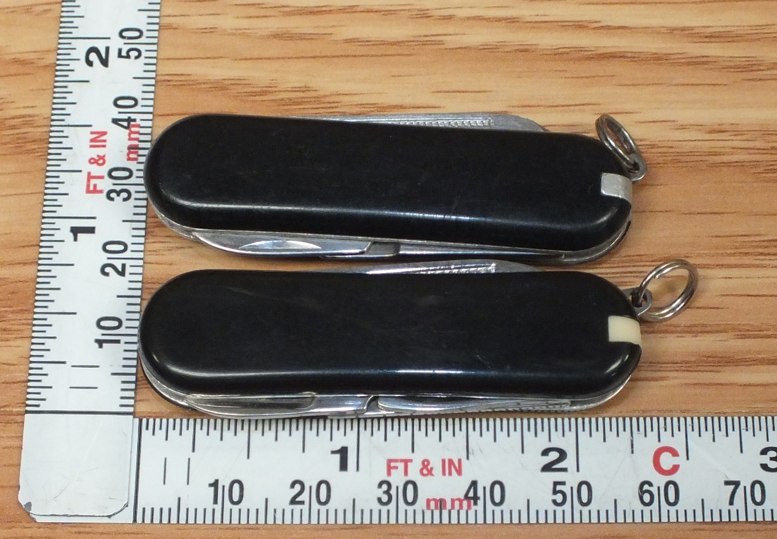 Lot of 2 Unbranded Black & Silver Tone Small 2″ (inch) Multi Tool Pocket Knife