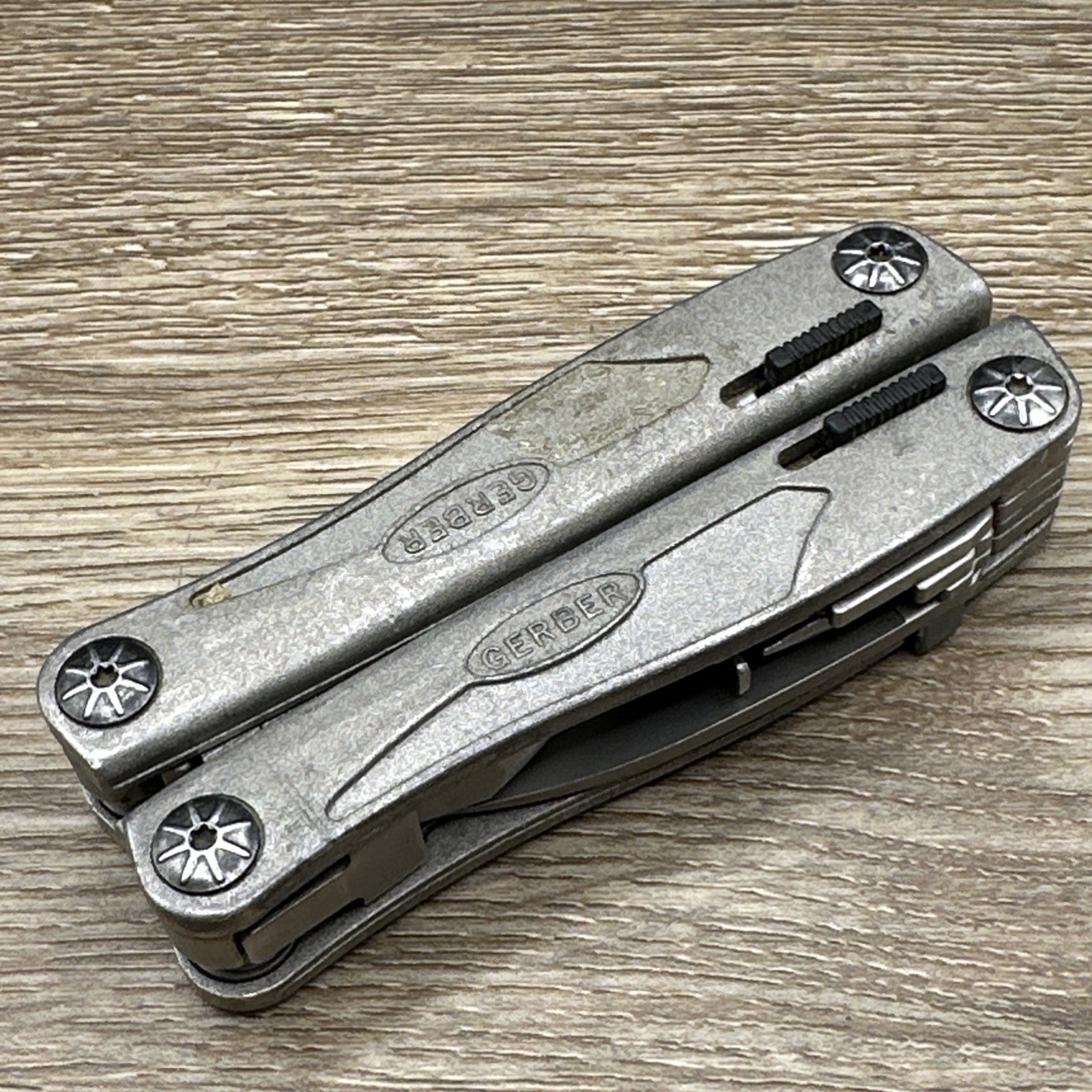 Gerber MP700 Urban Legend Multitool Great Condition Discontinued Rare USA