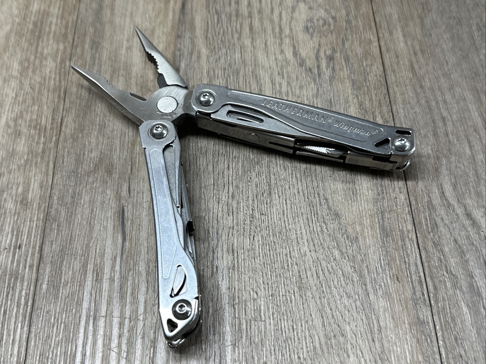 LEATHERMAN WINGMAN MULTI-TOOL