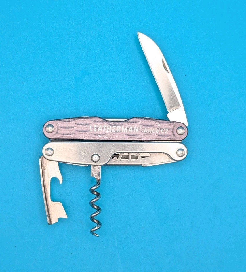Leatherman Juice C2 Granite Gray Multi Tool! RETIRED!
