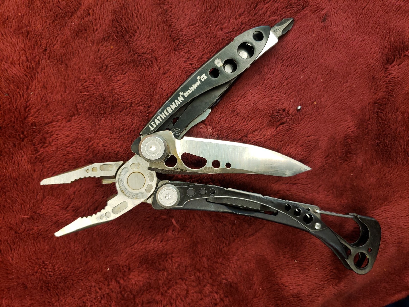 🔪🔪🔪 Leatherman Skeletool CX Multi-Tool Pliers Knife