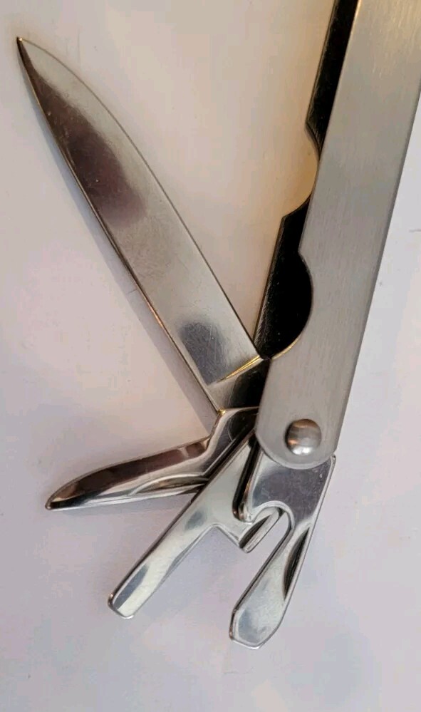Multi-tool pliers with Sheath, And Belt Holder plus 9 tools Many functions, New